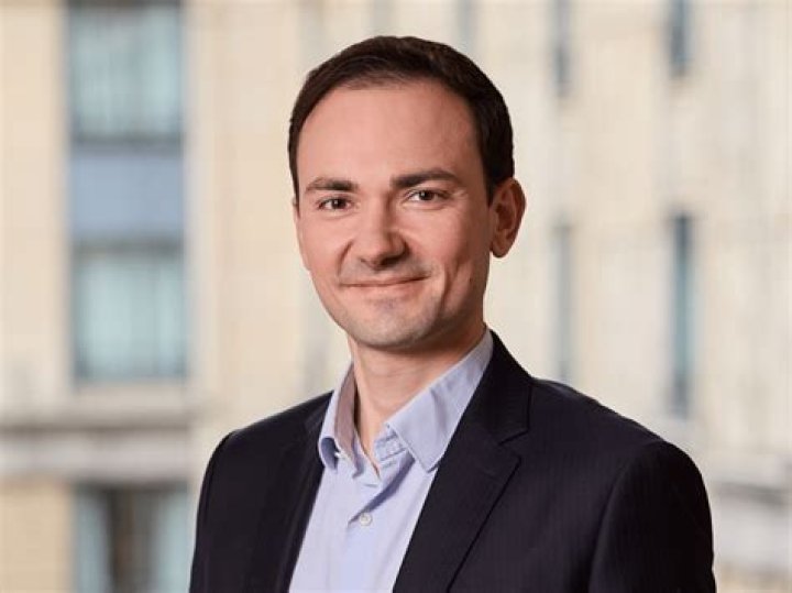 Alex Cohen Nationality: Discovering the Roots and Achievements of a Remarkable Personality