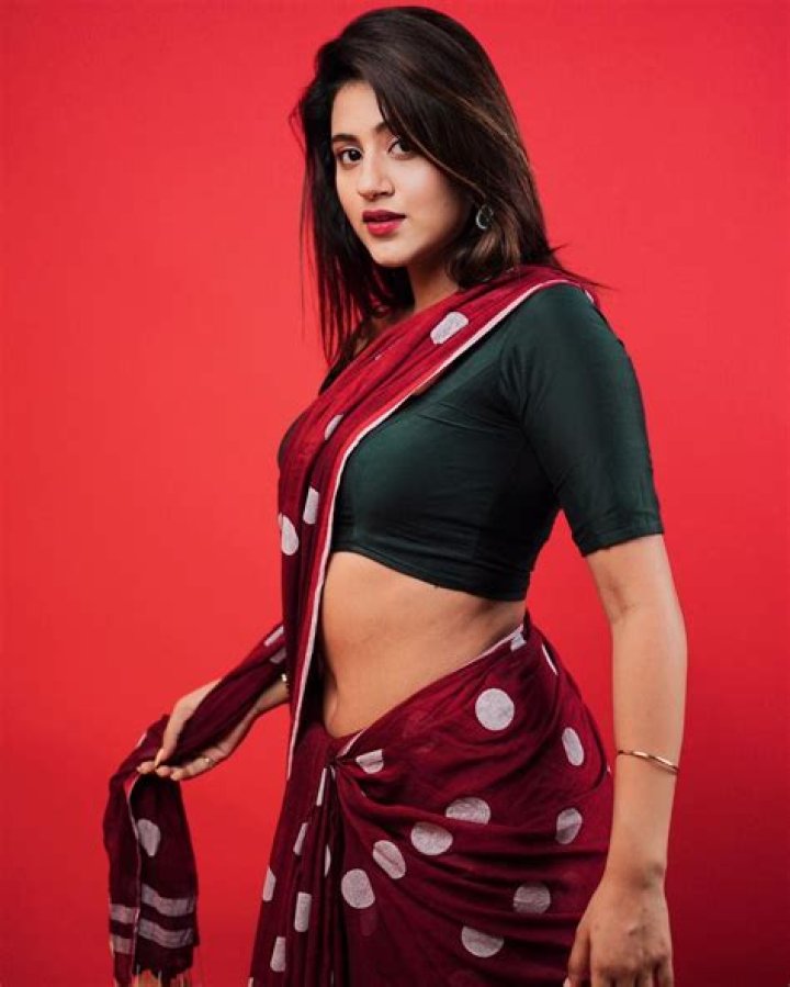 Anjali: Discovering the Grace and Significance of This Timeless Name