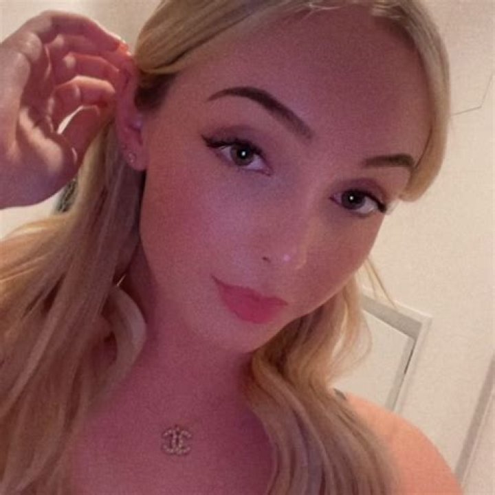 Astrella: The Rising Star in the World of Entertainment