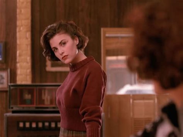Audrey Twin Peaks: Unveiling the Enigmatic Character of a Beloved Series