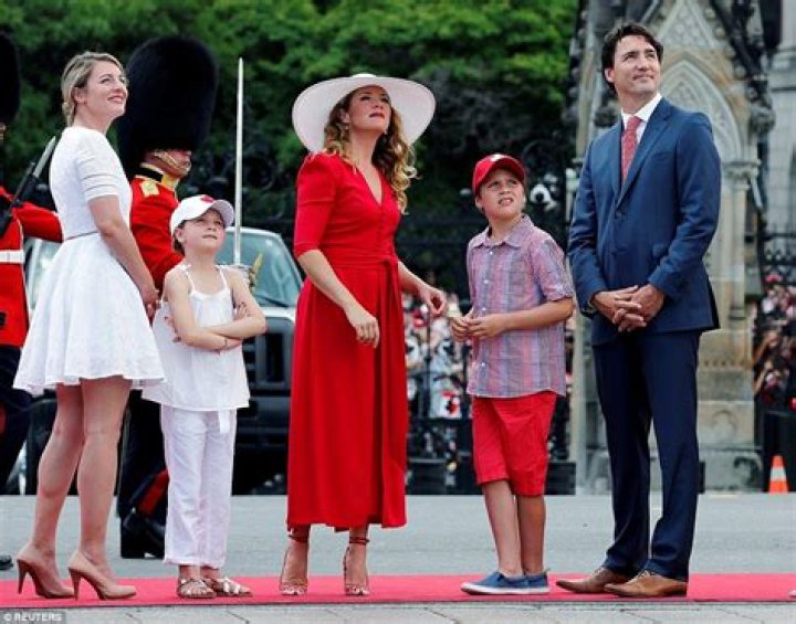 Does Melanie Joly Have Kids? Exploring the Personal Life of a Prominent Canadian Figure