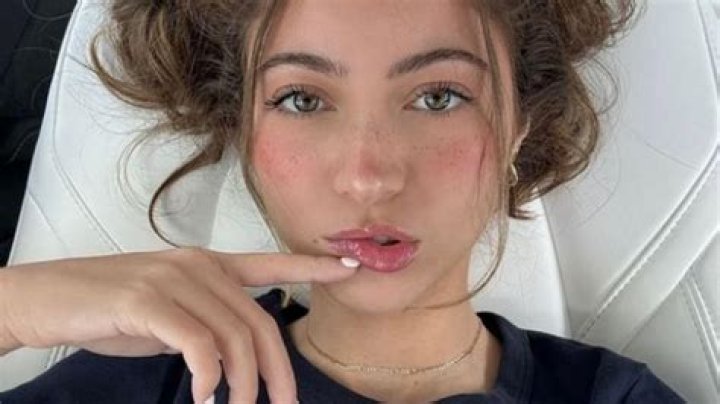 Erome Janice Nichole: A Comprehensive Guide to Her Life, Career, and Achievements