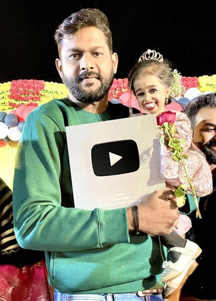 Exploring The Life Of Jyoti Amge's Husband: A Unique Love Story