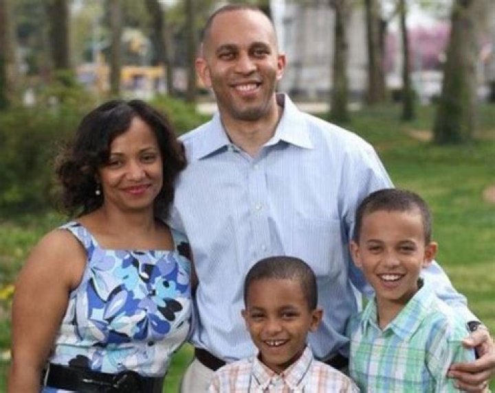 Hakeem Jeffries Wife: A Detailed Look into Her Life and Influence