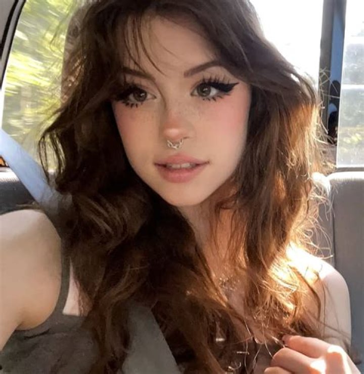 Hannaowo: Discover the Rising Star in the Music Industry