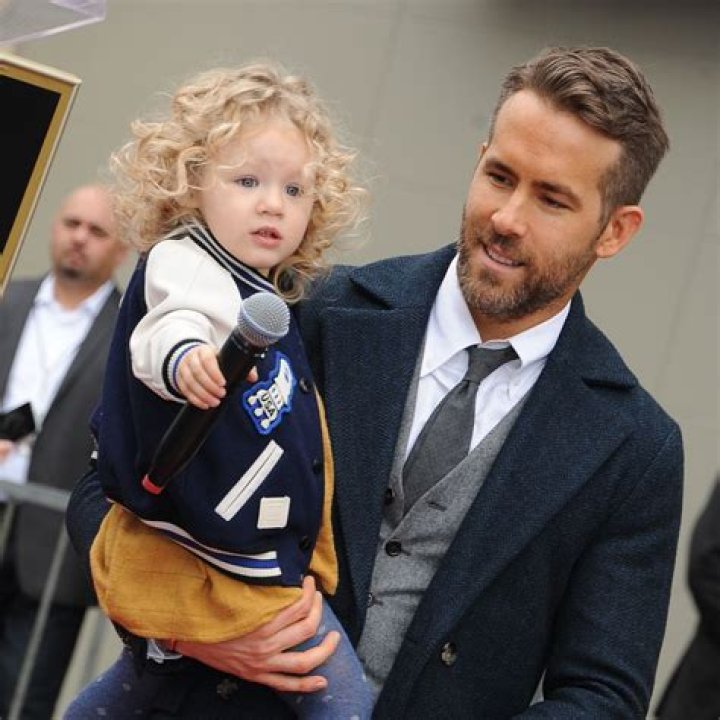 Is Ryan Reynolds' 4th Child A Boy? Unveiling The Mystery