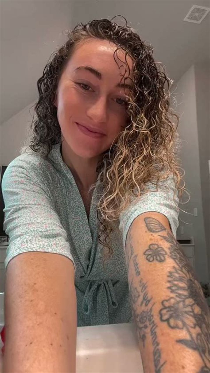 Karlyetaylor: Unveiling the Rising Star's Journey