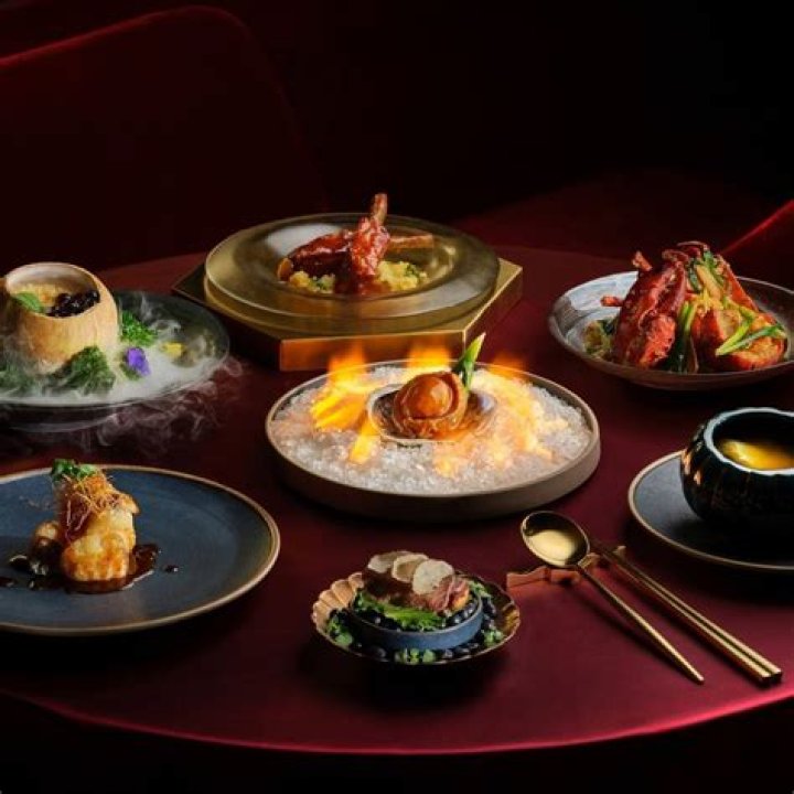 Maggie's China Inn: Authentic Chinese Dining Experience