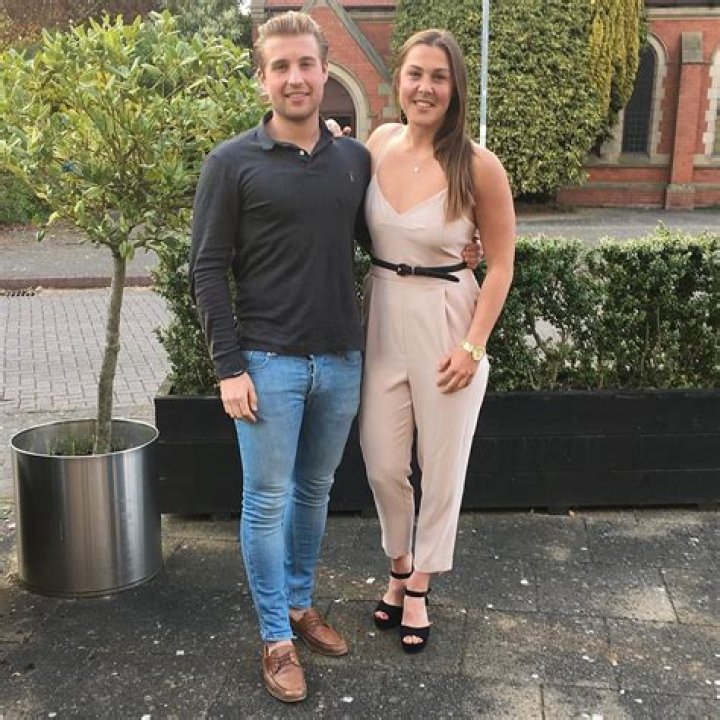 Mary Earp's Partner: A Comprehensive Look at Their Life, Contributions, and Legacy