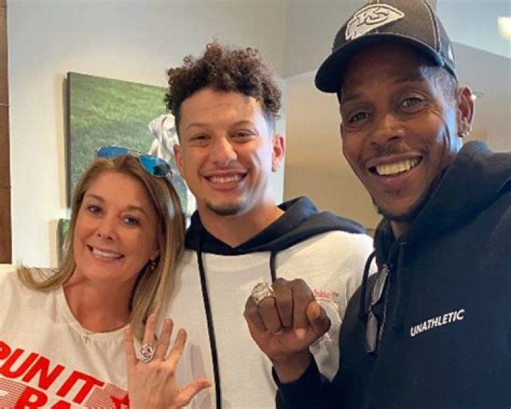 Patrick Mahomes Parents: A Deep Dive Into Their Lives and Influence