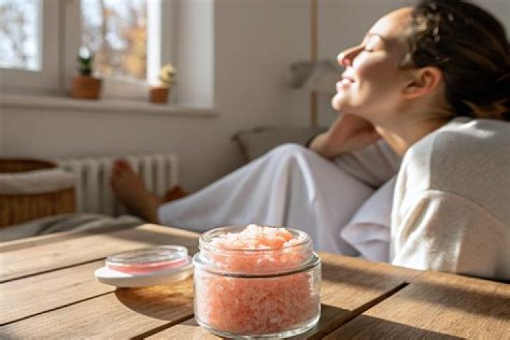 Salt Trick Under Tongue: A Comprehensive Guide to Its Benefits and Risks