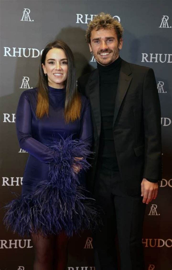 Unveiling The Heart: Is Miguel Ángel Silvestre In A Relationship?