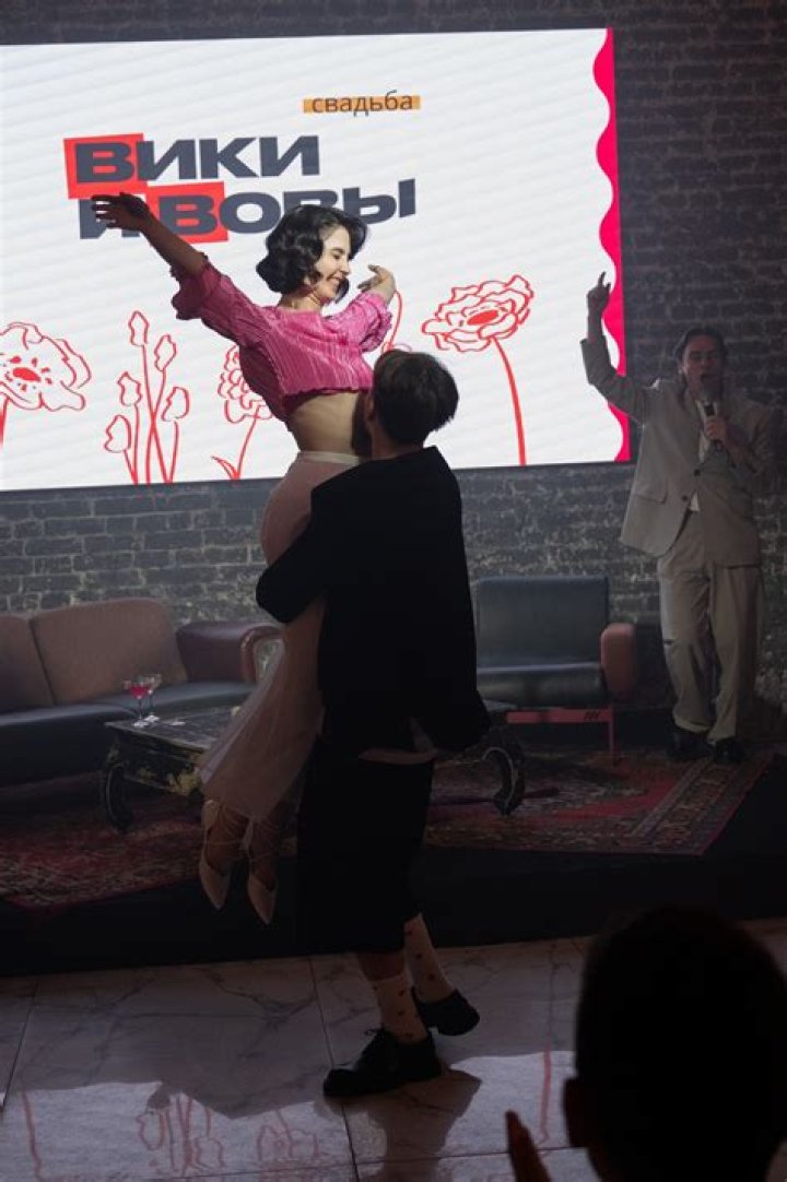 Vika I Vova Jump Video: A Phenomenon Taking the Internet by Storm