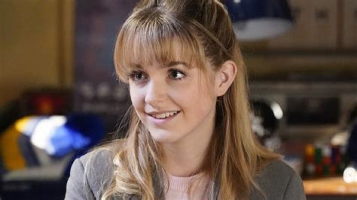 Who Plays Paige in Young Sheldon: A Comprehensive Guide